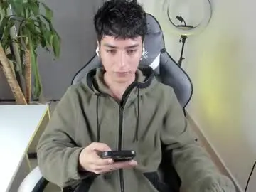 Chaturbate Adult Video Chat of sebas_rosse