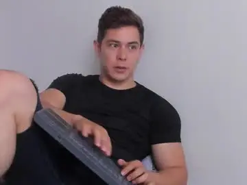 Chaturbate Adult Video Chat of alan_hadid1