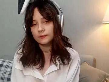 Chaturbate Adult Video Chat of honeey_beee