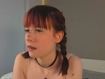 Chaturbate Adult Webcams of honeey_beee