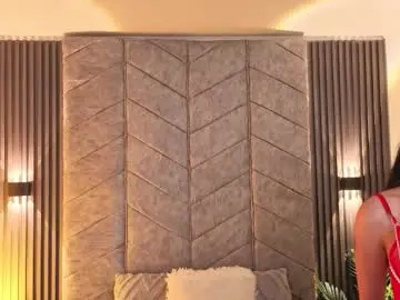 Chaturbate Free Live Porn of _viollettenoir_