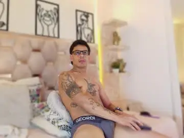 Chaturbate Adult Webcams of andrew_haalls