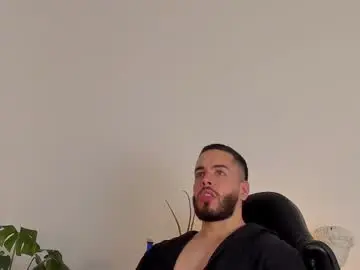 Chaturbate Nude Webcam of devoncollins