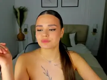 Chaturbate Live Sex Cam of evaraider