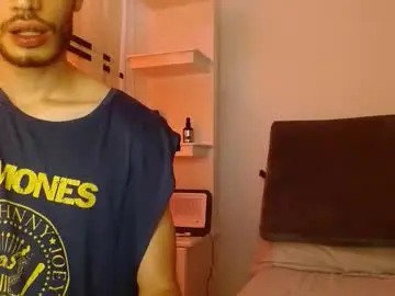 Chaturbate Live Sex Cam of jacobmurphy2103