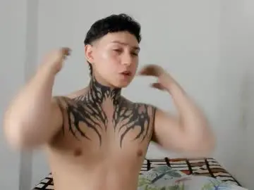 Chaturbate Free Porn Cam of alessandro_wolf