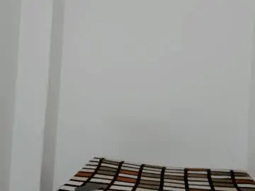 Chaturbate Sex Cam of alessandro_wolf