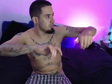 Chaturbate Watch Live Sex Cams of tony_and_sophia