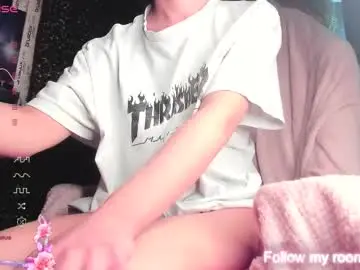 Chaturbate Sex Chat of leenylipss