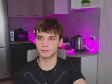 Chaturbate Adult Video Chat of simonboy592