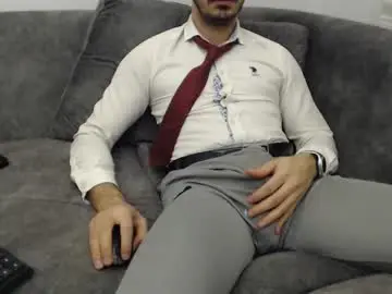 Chaturbate Live Porn of dirtyybooyy77