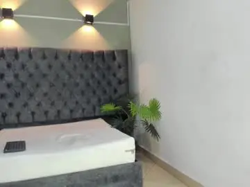 Chaturbate Adult Webcams of hernandez_todd