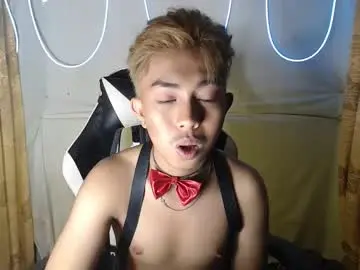 Chaturbate Nude Webcam of itsyourcummerboy_xx