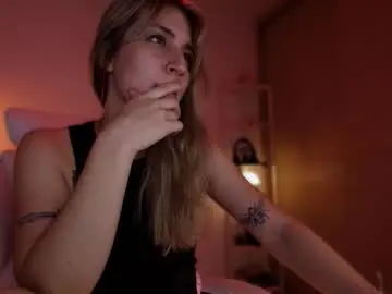 Chaturbate Live Sex Cam of jacky_croft