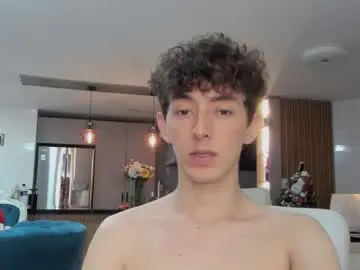 Chaturbate Best live sex cam show of mikebelf4