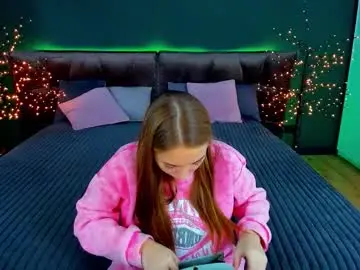 Chaturbate Live Sex Cam of milaaddam