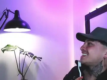 Chaturbate Private Sex Chat of stevennavarro