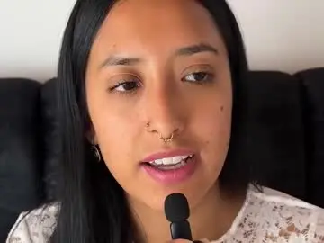 Chaturbate Live Sex Cam of 2summerlove2