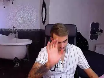 Chaturbate Live Porn of brandontatex