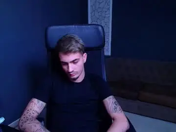 Chaturbate Best live sex cam show of brandontatex
