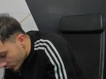 Chaturbate Nude Webcam of brandontatex