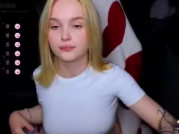 Chaturbate Nude Webcam of cute_summer_breathe