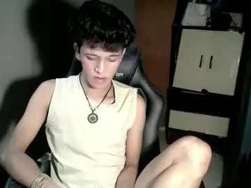 Chaturbate Live Porn of ken_bigcockxx