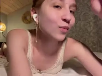 Chaturbate Free Porn Cam of oliviakiss_