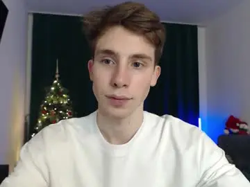 Chaturbate Live Sex Cam of cute_brian