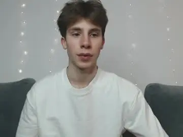 Chaturbate Free Live Porn of cute_brian