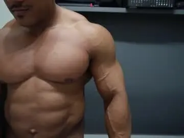 Chaturbate Adult Video Chat of henrimusclee