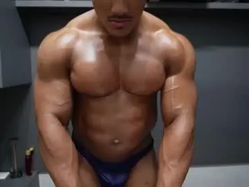 Chaturbate Adult Webcam of henrimusclee