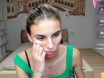 Chaturbate Best live sex cam show of emmygreans