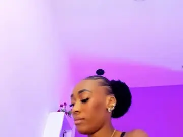 Chaturbate Adult Video Chat of luna_ebony69