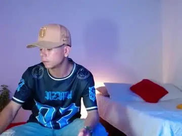 Chaturbate Best live sex cam show of dominic_hanks