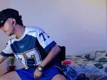 Chaturbate Best live sex cam show of dominic_hanks