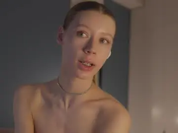 Chaturbate Live Porn of poisonn_girll