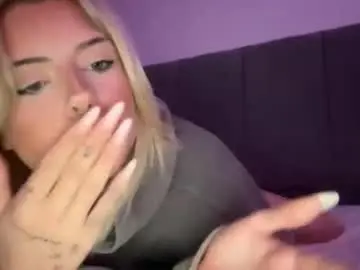 Chaturbate Sex Cam of transaubrey