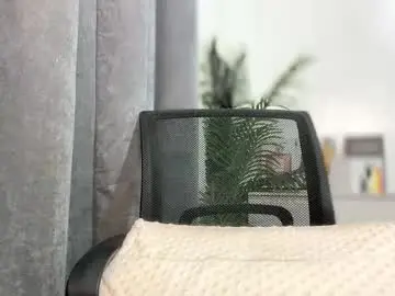 Chaturbate Free Porn Cam of lesi_trisha