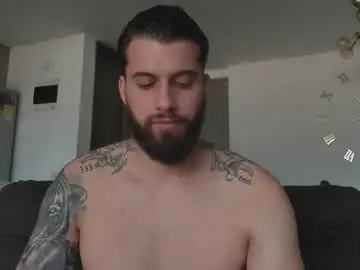 Chaturbate Live Sex Cam of bryson_jace1