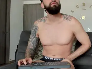 Chaturbate Watch Live Sex Cams of bryson_jace1