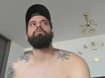 Chaturbate Live Sex Cam of bryson_jace1