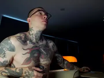 Chaturbate Sex Chat of tom__ice