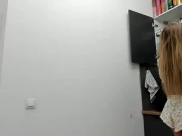 Chaturbate Sex Cam of flooora_0