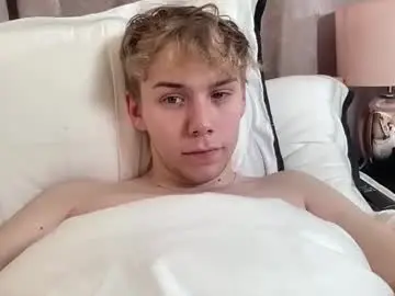 Chaturbate Sex Cam of scottish_twink01