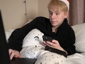 Chaturbate Sex Cam of scottish_twink01