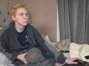 Chaturbate Free Porn Cam of scottish_twink01