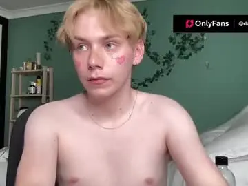 Chaturbate Live Sex Cam of scottish_twink01