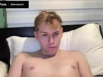 Chaturbate Live Sex Cam of scottish_twink01