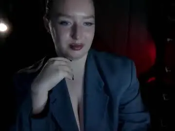 Chaturbate Live Sex Cam of amarabreeze